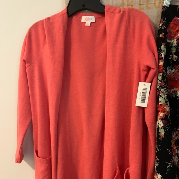 BEAUTIFUL pencil skirt & matching cardigan LuLaRoe - Picture 4 of 8